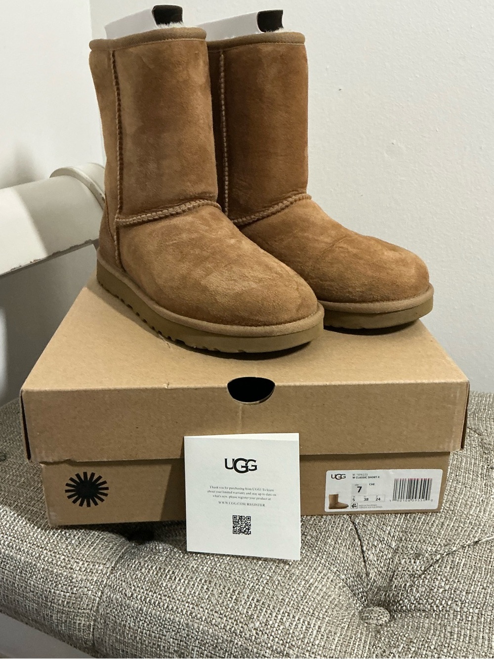 UGG | Classic Short II - Winter Boots